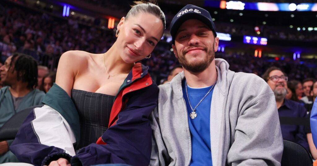 7 Captivating Celebrity Couple Journeys in 2025