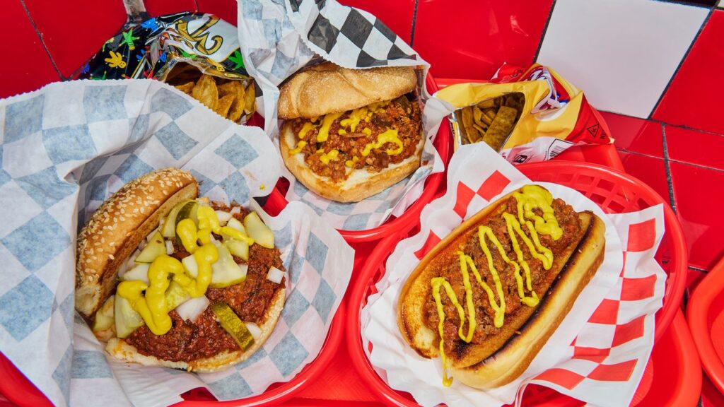 Restaurant Review: Farley’s | The New Yorker