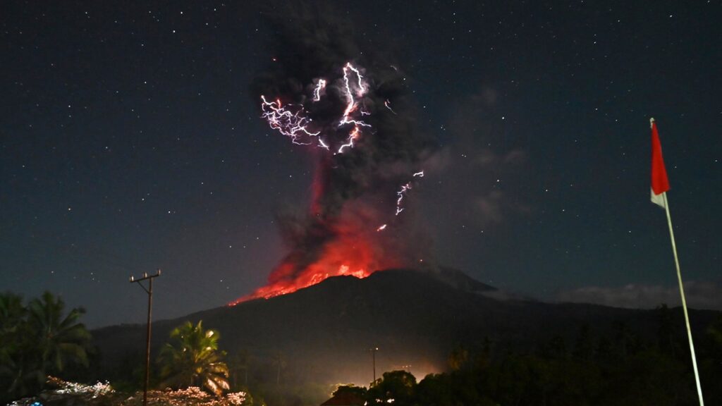 Indonesia’s Mount Lewotobi volcano erupts for second straight day