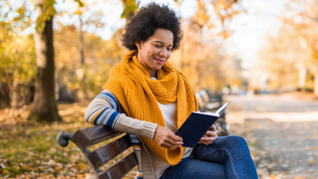 5 Cozy Reads From Reese’s Book Club That Give All The Fall Feelings