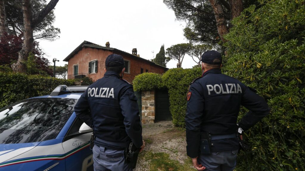 Horror as scorned man kills former wife’s partner & mum outside hotel before shooting ex and turning gun on himself