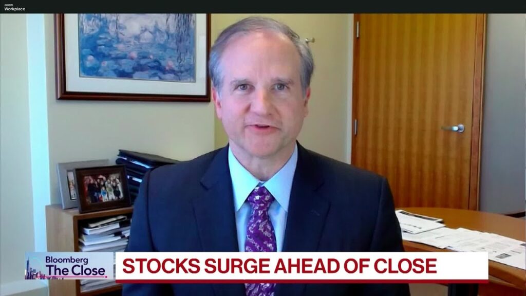 Credit May Help the US Avoid Recession, Sit’s Doty Says