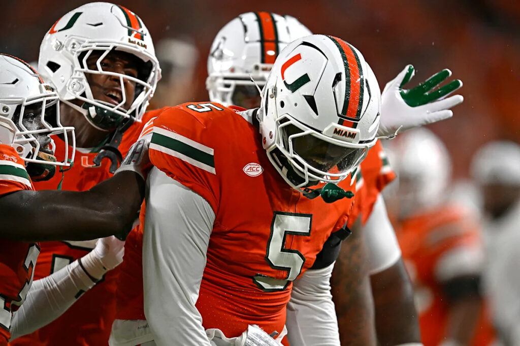 College football live scores, results: Miami tops Notre Dame in last-minute thriller