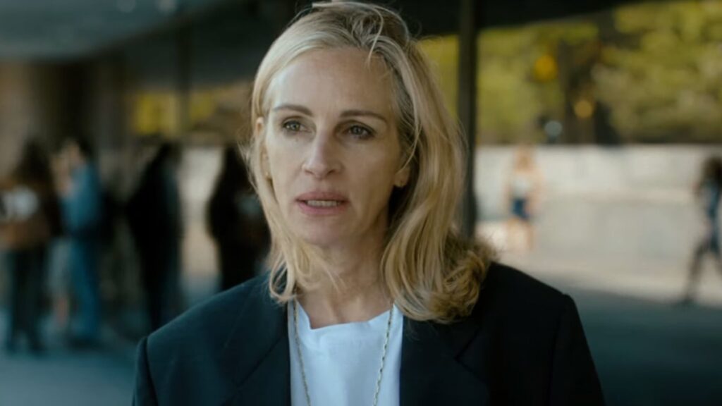 Julia Roberts breaks down in tears over co-star’s comments
