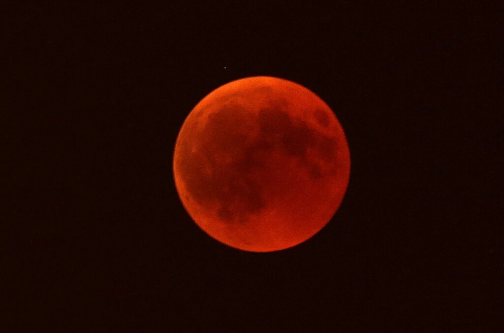 ‘Blood Moon’ to rise Sunday night in Asia, including Israel, during total lunar eclipse