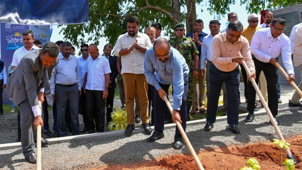 Sri Lanka President flags off US0mn, 100MW solar power plant