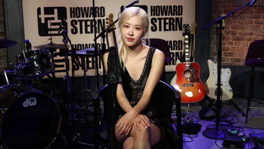 Rose Covers Lana Del Rey, Paul Simon on ‘The Howard Stern Show’