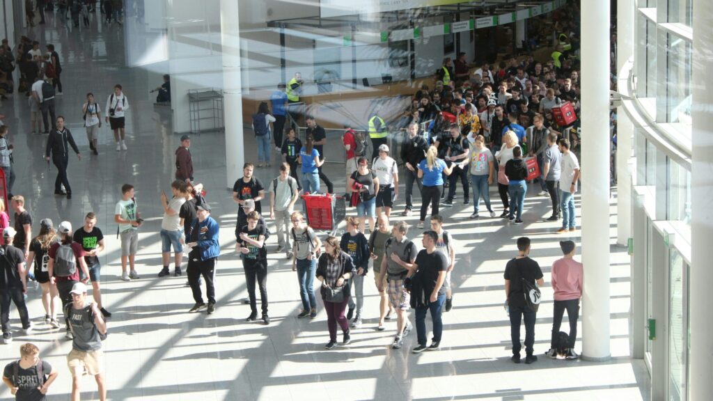 2025 L.A. Comic Con Kicks Off at Convention Center