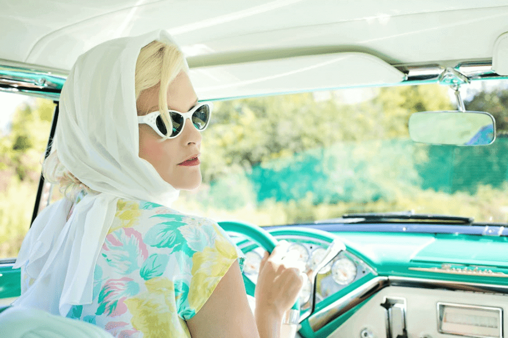 How to Build a Vintage Look That Looks Great in Modern Times