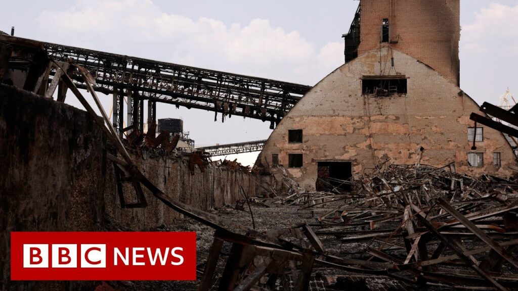 Russia blockading Ukrainian grain is a ‘real war crime’ says EU – BBC News