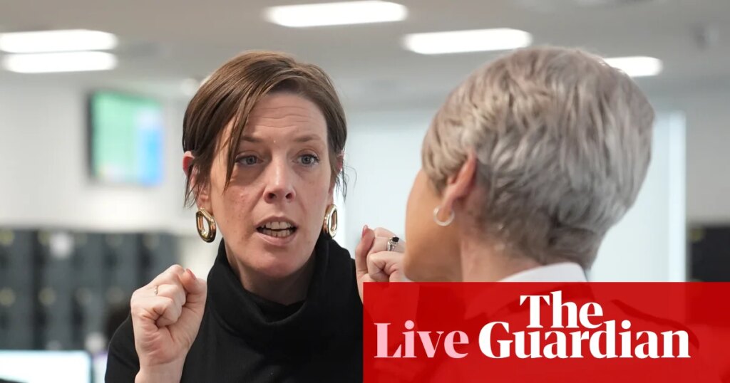 Jess Phillips has full confidence of PM, says minister, after grooming gang survivors call for her to quit inquiry – UK politics live | Politics