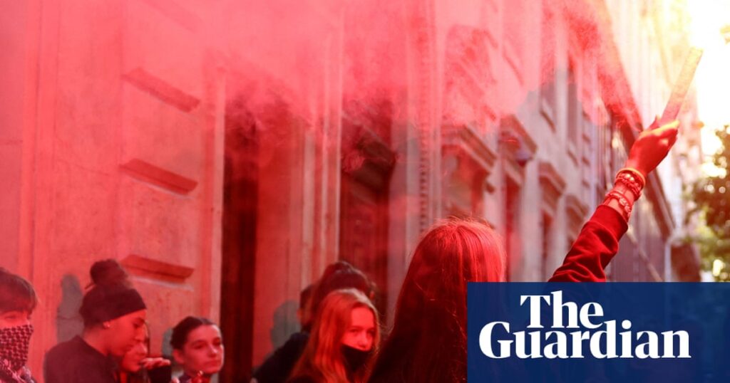 Fresh strikes held in France amid continuing political void | France