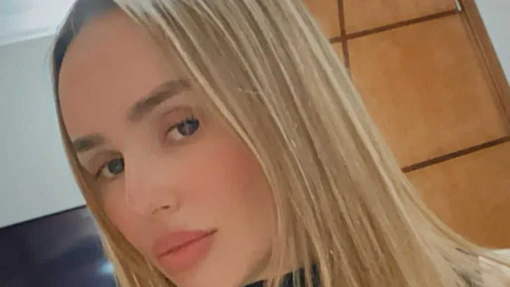 Influencer and daughter found dead in apartment after horror odour was smelled by neighbours as cops probe mystery